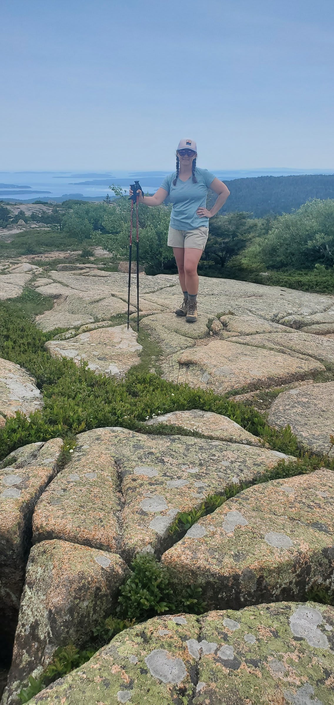 Forest section of the Cadillac Mountain trail before the granite opens up