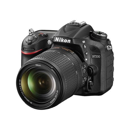 Nikon D7200