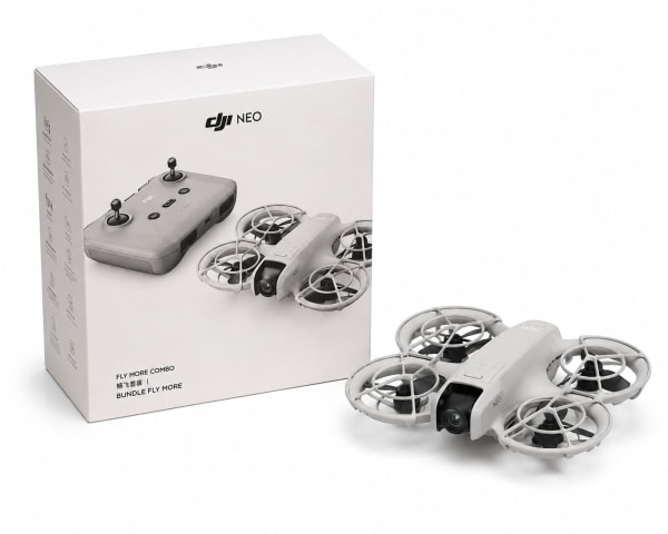 DJI Neo Fly More Combo