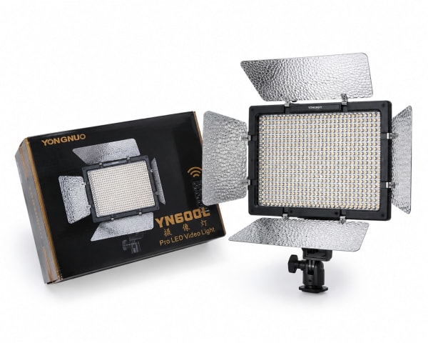 YN600L Pro LED Video Light