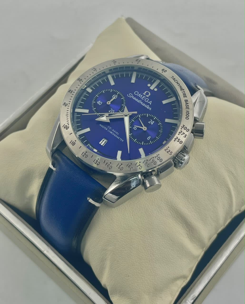 Montre OMEGA Speedmaster Chronographe