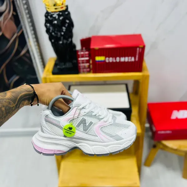 Tenis New Balance 530 V2 para dama