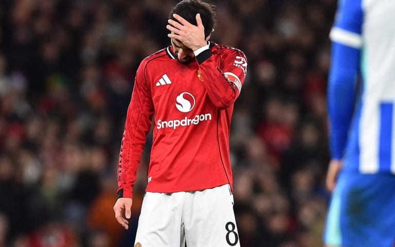 Manchester United recusa proposta do Galatasaray e mantém Bruno Fernandes no elenco