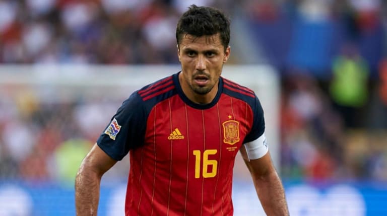 Barcelona encaminha contratação de Rodri junto ao Manchester City por 462 milhões de reais