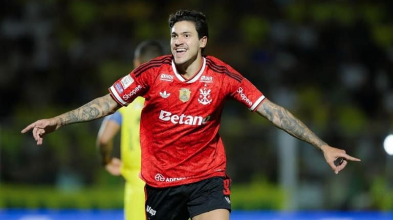 Trabzonspor apresenta proposta milionária para contratar Pedro do Flamengo