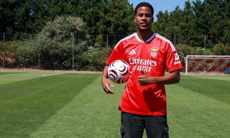 Benfica contrata Alan Santos, promessa da base do Flamengo, para equipe sub-23