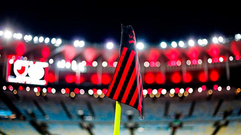 Ex-jogador de Flamengo e Fluminense fatura milhões com 400 escolas de futebol