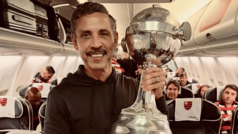 Sócio-torcedores pedem afastamento de vice do Flamengo por conflito de interesses
