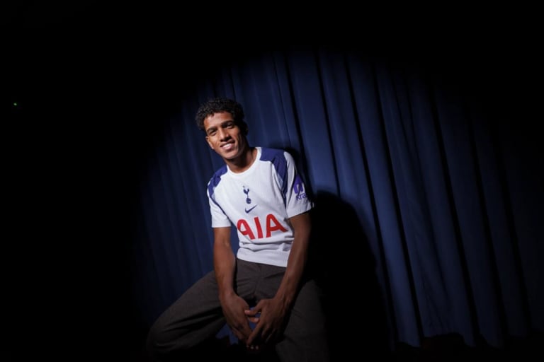 Porto acerta empréstimo de um ano do lateral Souza junto ao Tottenham