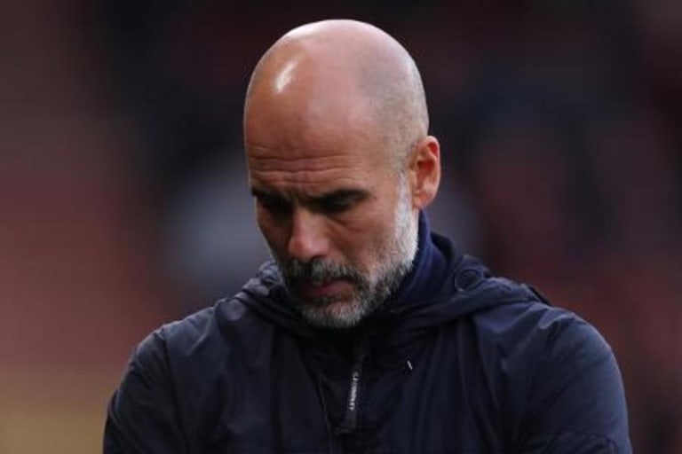 Guardiola diz não à Itália; jornal aponta Pirlo como substituto