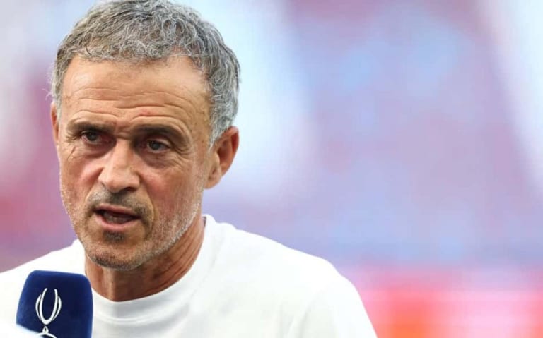 Luis Enrique exalta trabalho de Filipe Luís no Flamengo antes de duelo na França