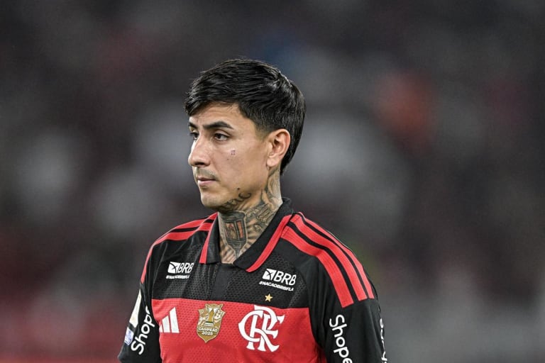Reforços, Pulgar e retornos: Flamengo embarca para sequência decisiva na Libertadores