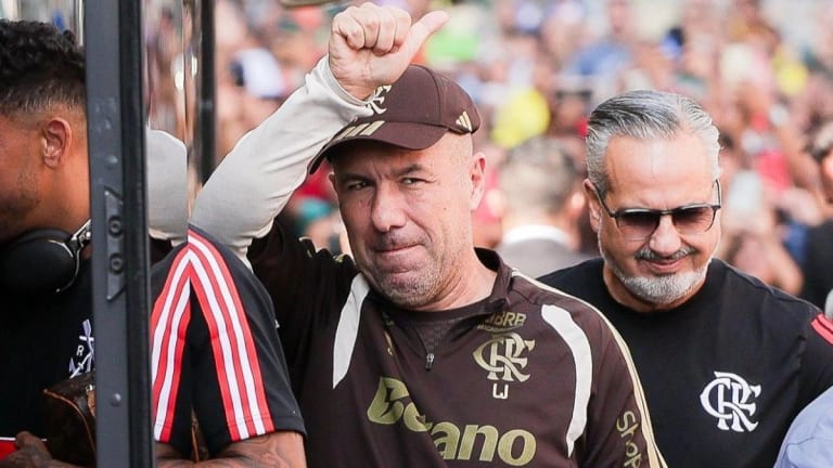 Leonardo Jardim prepara mudanças no Flamengo para enfrentar o Corinthians neste domingo