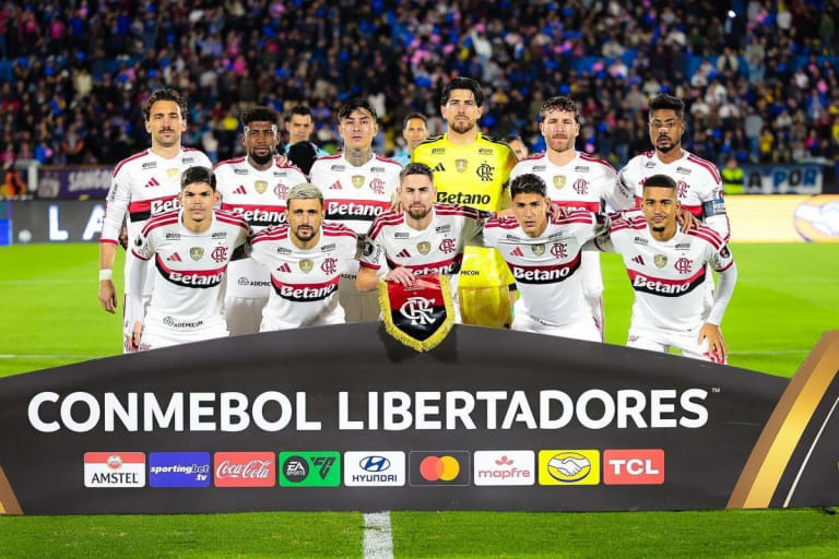 Flamengo supera altitude de Quito e vence Independiente del Valle na Libertadores