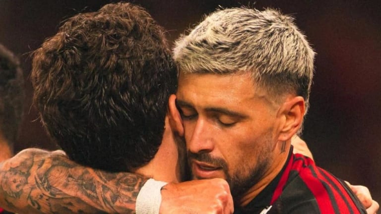 Arrascaeta é o único representante do Flamengo na seleção da rodada da Libertadores