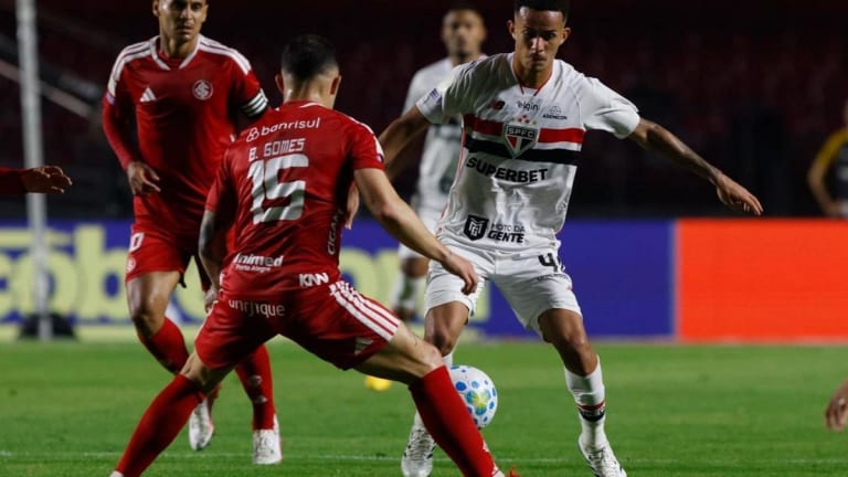 São Paulo vence Internacional com gol único e garante pontos no Brasileirão