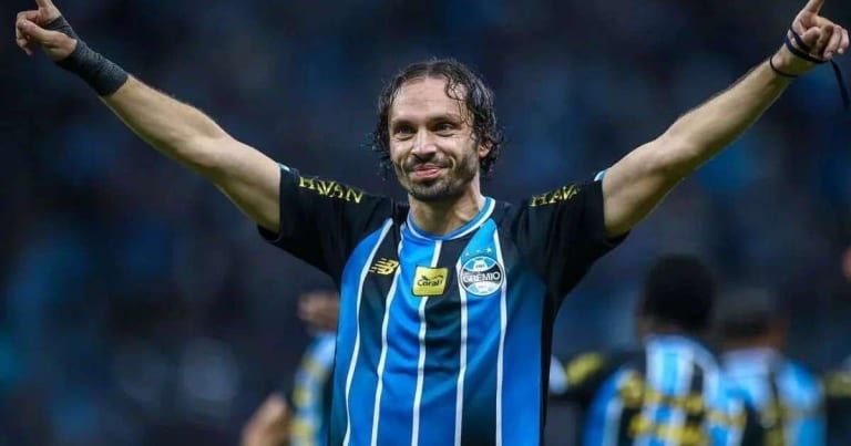 Grêmio: Investimento em Nardoni contrasta com R$ 8 milhões por trio