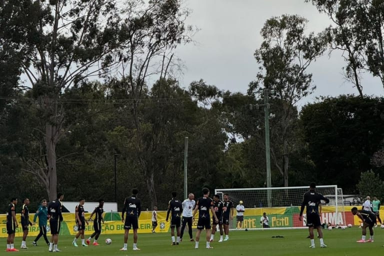 Ancelotti remodela Seleção com sete mudanças e Raphinha centroavante no 4-3-3