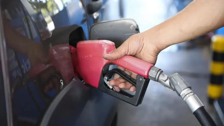 Preço do diesel comum tem a maior alta mensal de 2023