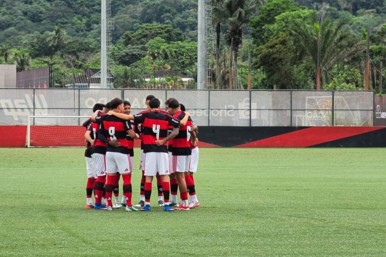 Flamengo elimina Sampaio e confirma clássico contra o Vasco na semifinal do Carioca Sub-20