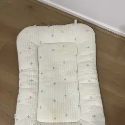 Portable baby nest