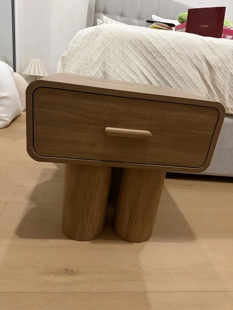 Chest of drawers and bedside tables - New condition - Dandenong North, Melbourne - Additional photo 2 | Zirkly