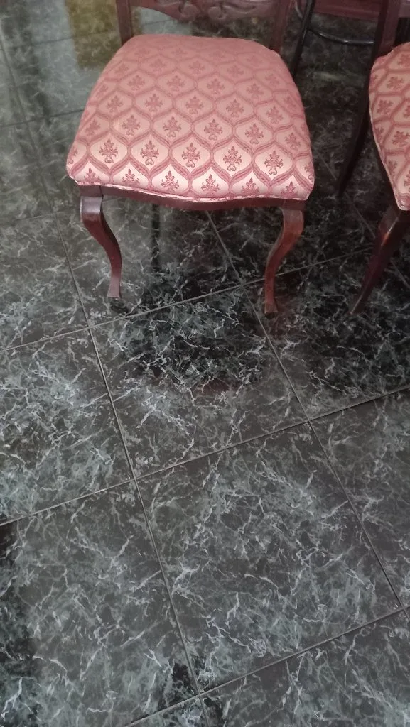 Set of 6 Dining Chairs - Good condition - Airport West, Melbourne - Additional photo 3 | Zirkly
