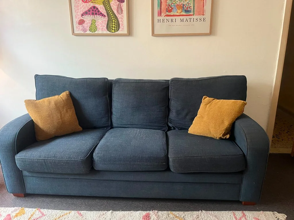Matching dark blue couches - Worn condition - Fitzroy North, Melbourne | Zirkly