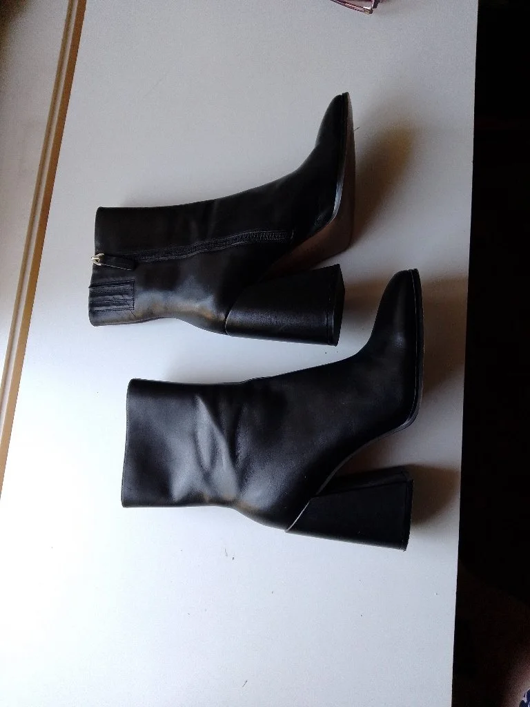 Alias Mae Leather Boots - Good condition - Carnegie, Melbourne | Zirkly