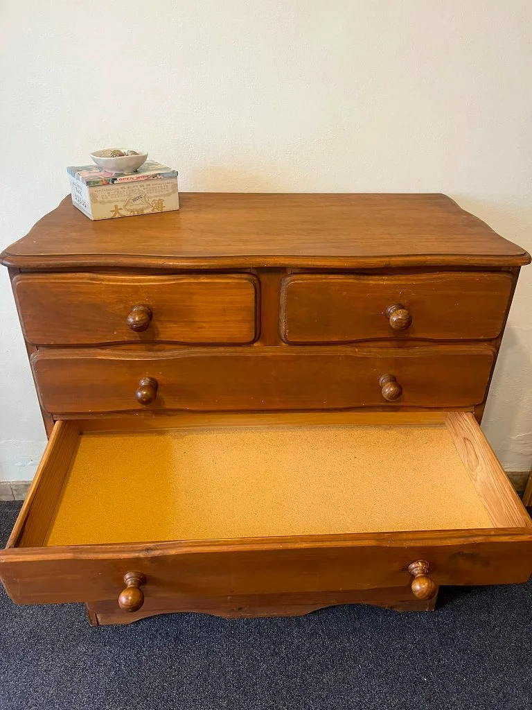 Beautiful wooden chest of drawers - Good condition - Fitzroy North, Melbourne - Additional photo 2 | Zirkly
