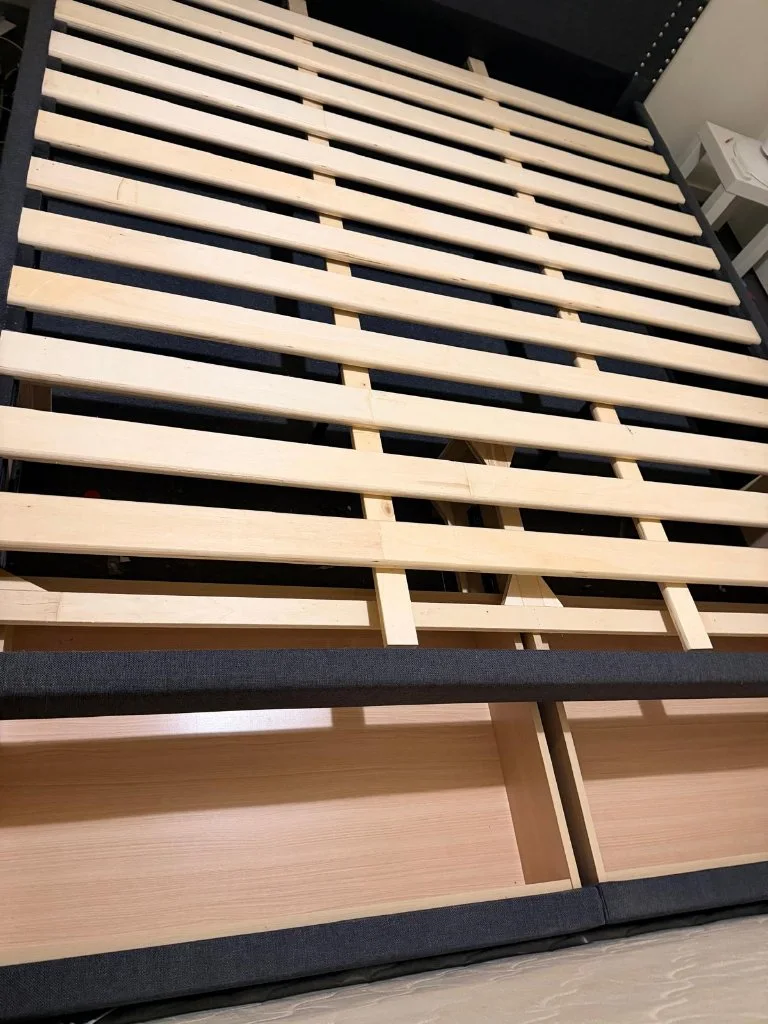 King Storage Bed - New condition - Coburg, Melbourne - Additional photo 2 | Zirkly