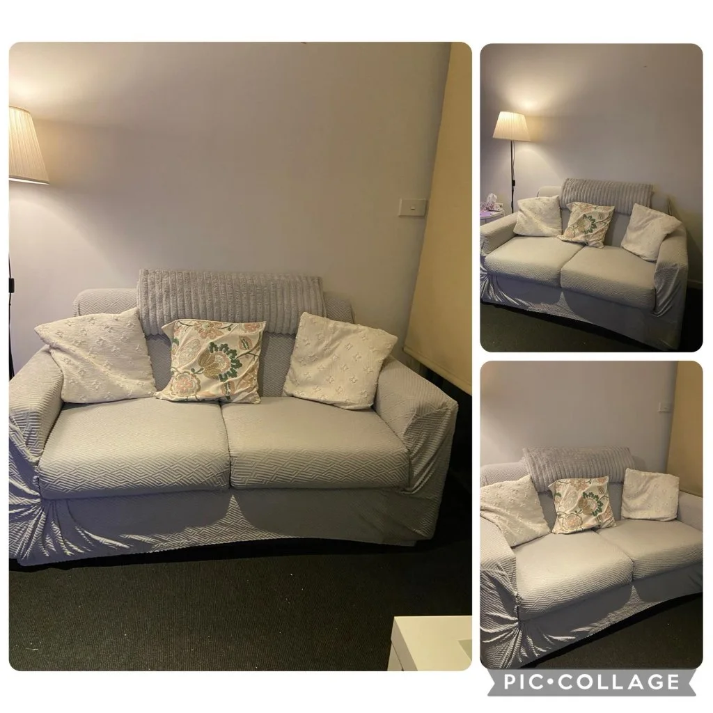 2-Seater Couch + Cushions - Good condition - Carlton | Zirkly