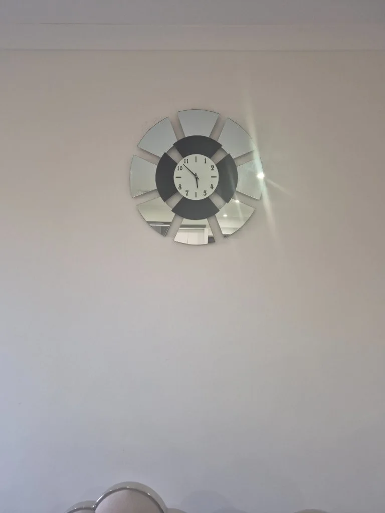 Modern mirrored wall clock - Good condition - Tarneit, Melbourne | Zirkly