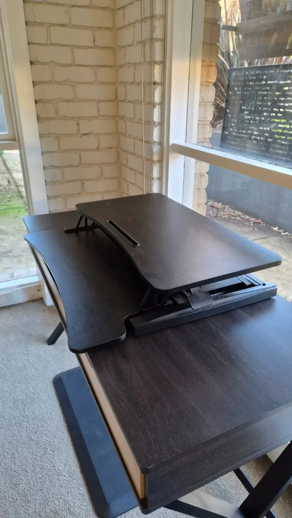Desk Riser Adjustable stand up - Good condition - Diamond Creek, Melbourne - Additional photo 2 | Zirkly