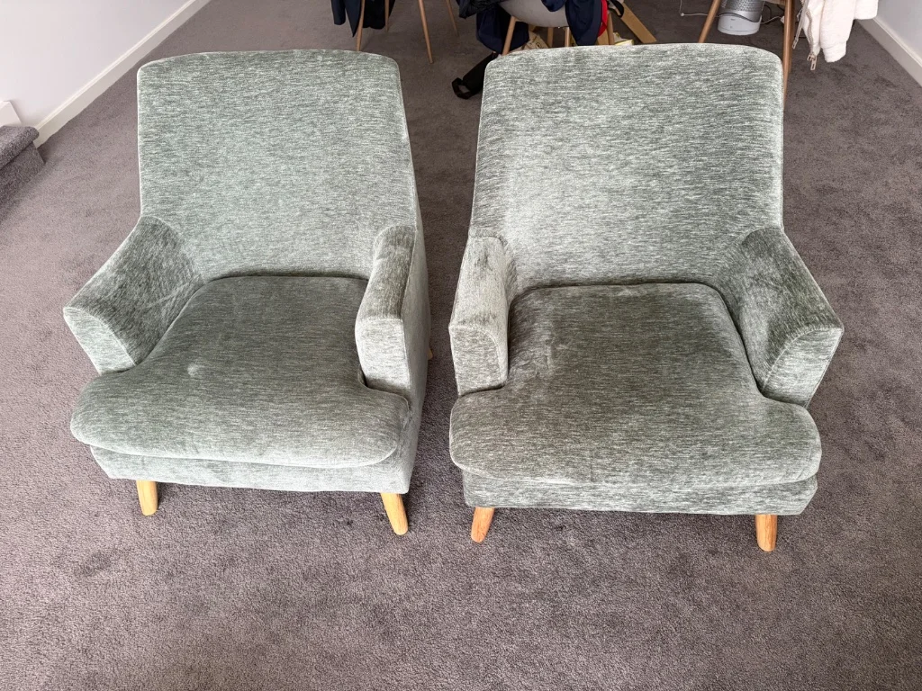 Armchair | Sofa - Good condition - Mulgrave, Melbourne | Zirkly