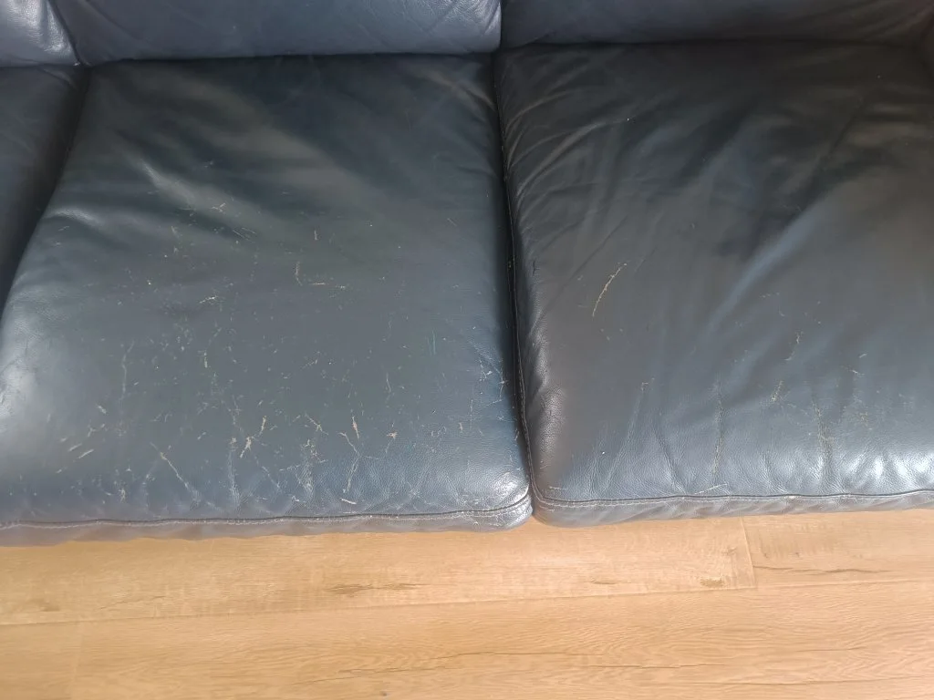 3 seater plush arm leather sofa - Good condition - Doreen, Melbourne - Additional photo 2 | Zirkly