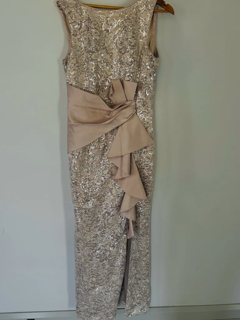 Ladies dress size 10 USA - 12-14 Australia - Mint condition - Craigieburn, Melbourne | Zirkly