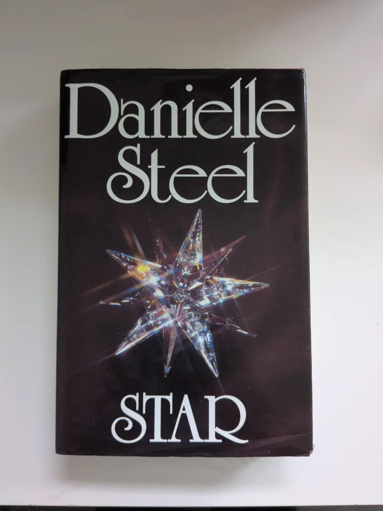Danielle Steel - Star (Hardcover) - Good condition - Greensborough, Melbourne | Zirkly