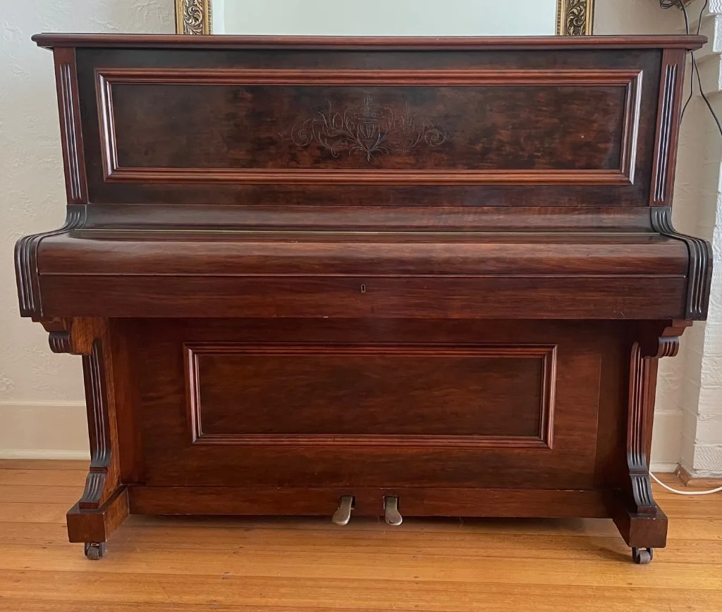 Heirloom 'Verdi' Upright - Good condition - Balaclava, Melbourne | Zirkly