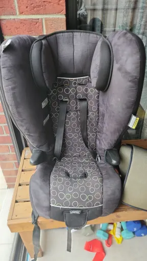 Child seat - Good condition - Truganina, 3029