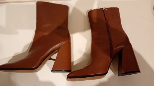 Women's Brown Leather Ankle Boots with Block Heel - photo 2