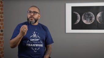 How to Deliver a Strong Pitch With the PLAK Method