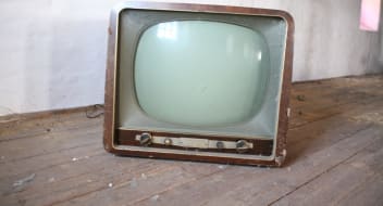 Traditional TV Bundles Face New Risks as Wallets Tighten