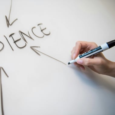 How to Earn Money from Web Traffic with Affiliate Reviews (2026)