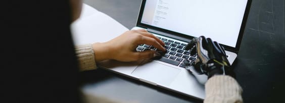 AI for Reviews — Best Tools (Paid + Free) and Affiliate Tips for 2026