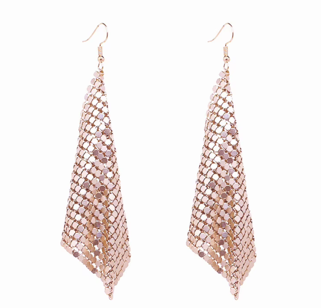 Rose gold minđuše
