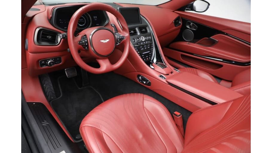 Aston Martin DB11 Volante