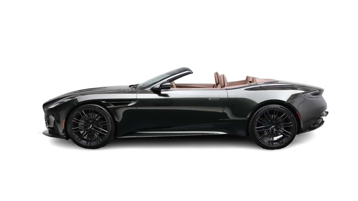 Aston Martin DB12 Volante