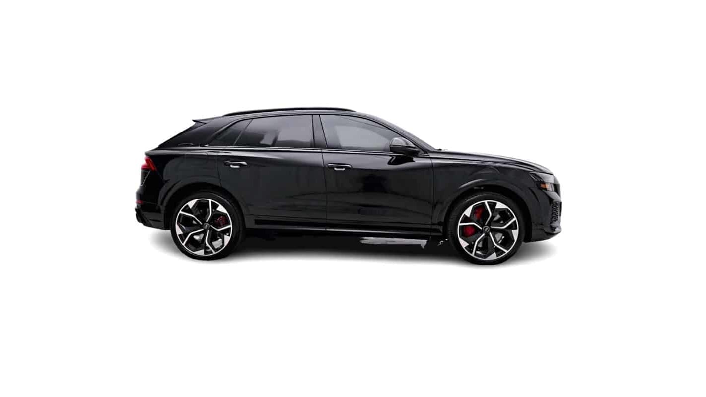 Audi RSQ8