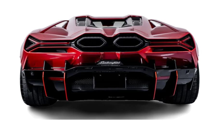 Lamborghini Revuelto